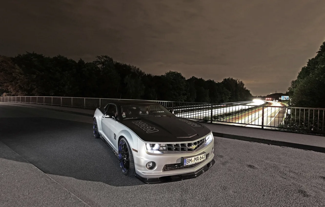 Photo wallpaper night, Road, Bridge, Chevrolet, Machine, Camaro, The front, Magnet