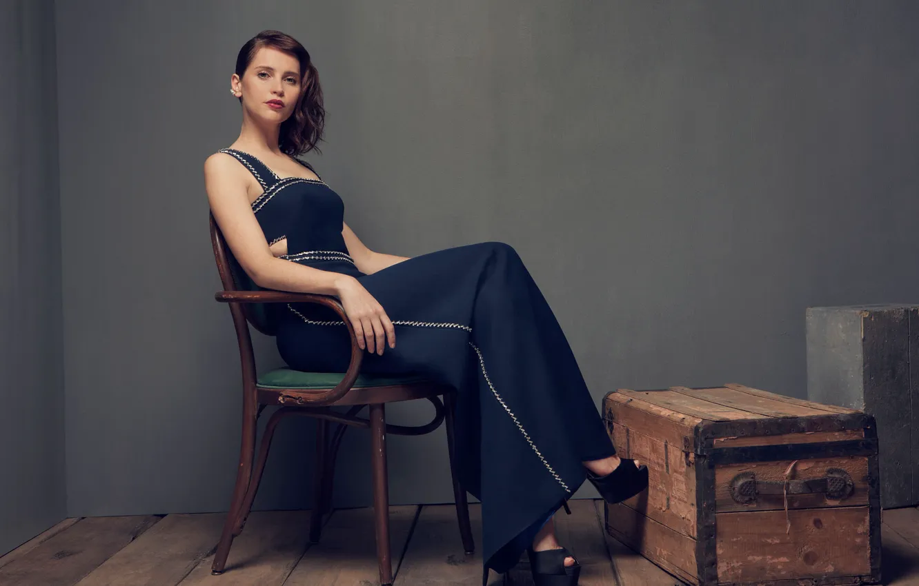 Photo wallpaper pose, actress, Felicity Jones