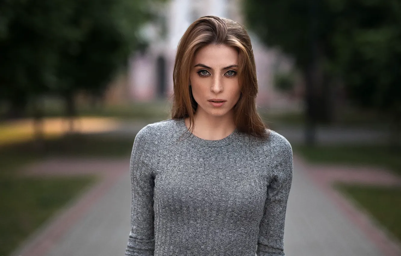 Photo wallpaper trees, Park, model, portrait, brown hair, beauty, bokeh, Nadya