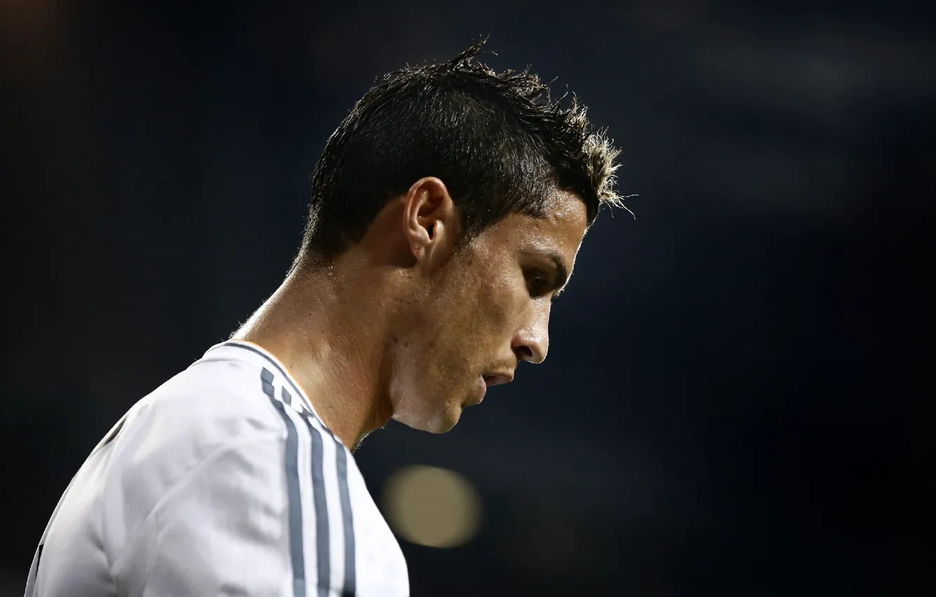 Photo wallpaper football, form, Cristiano Ronaldo, player, football, Ronaldo, Real Madrid, Real Madrid