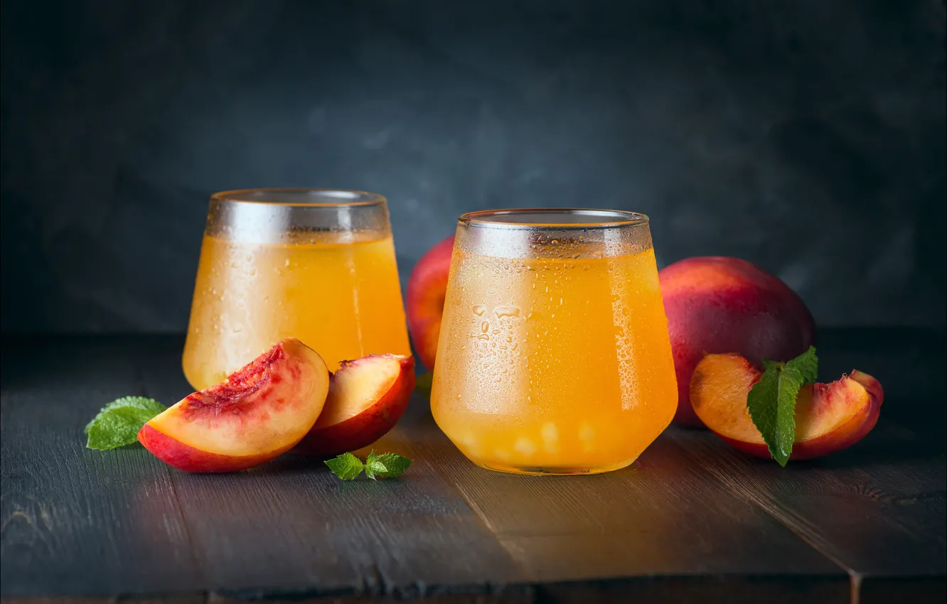 Photo wallpaper juice, glasses, peaches, slices, peach juice, Maxim Chikunov
