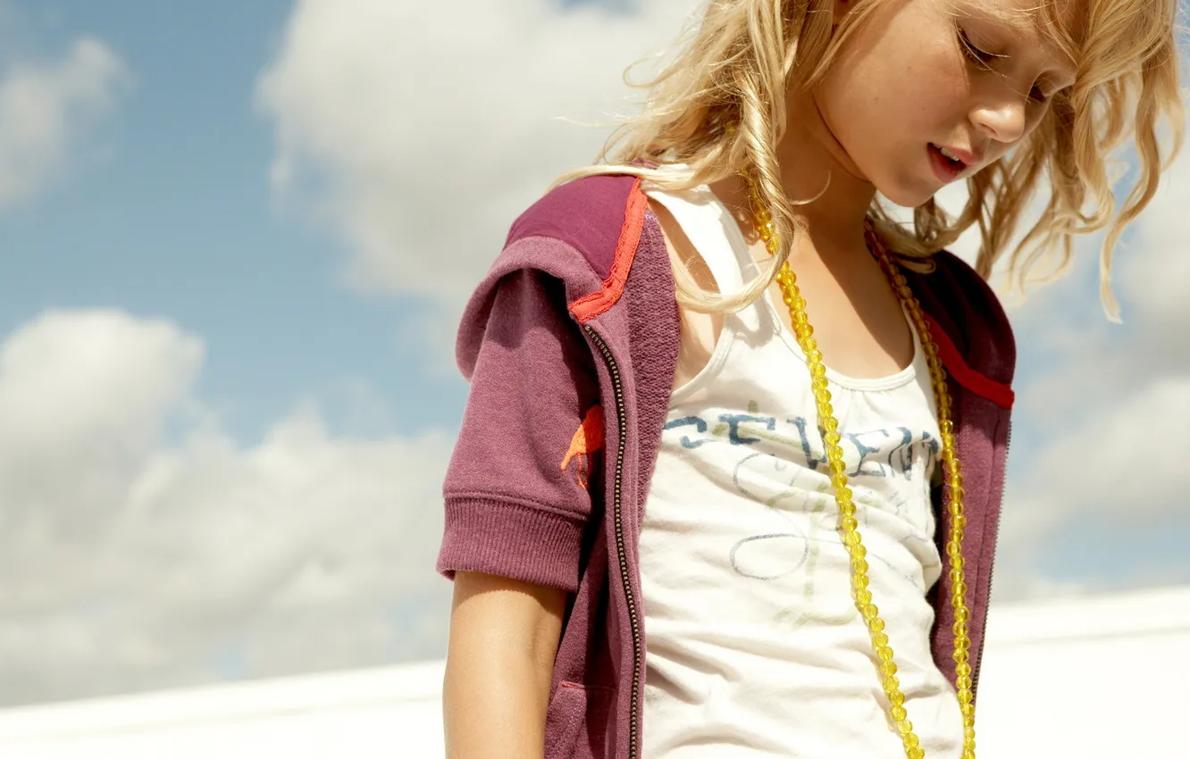 Photo wallpaper the sky, clouds, childhood, girl
