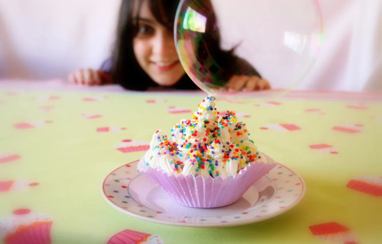 Photo wallpaper smile, holiday, food, girl, cake, cream, sweet, cupcakes