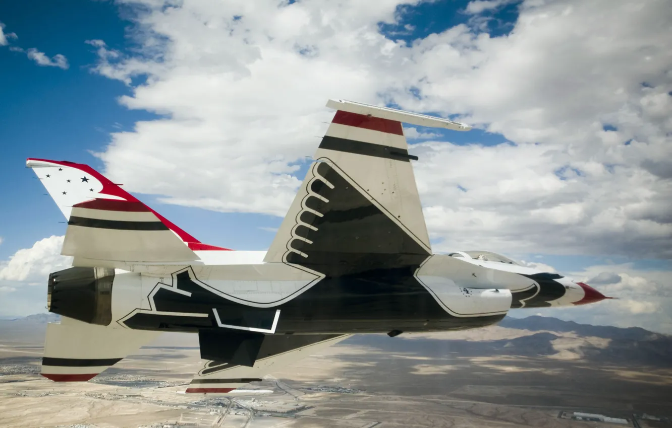 Photo wallpaper fighter, F-16, Falcon, Dynamics, General, fighting