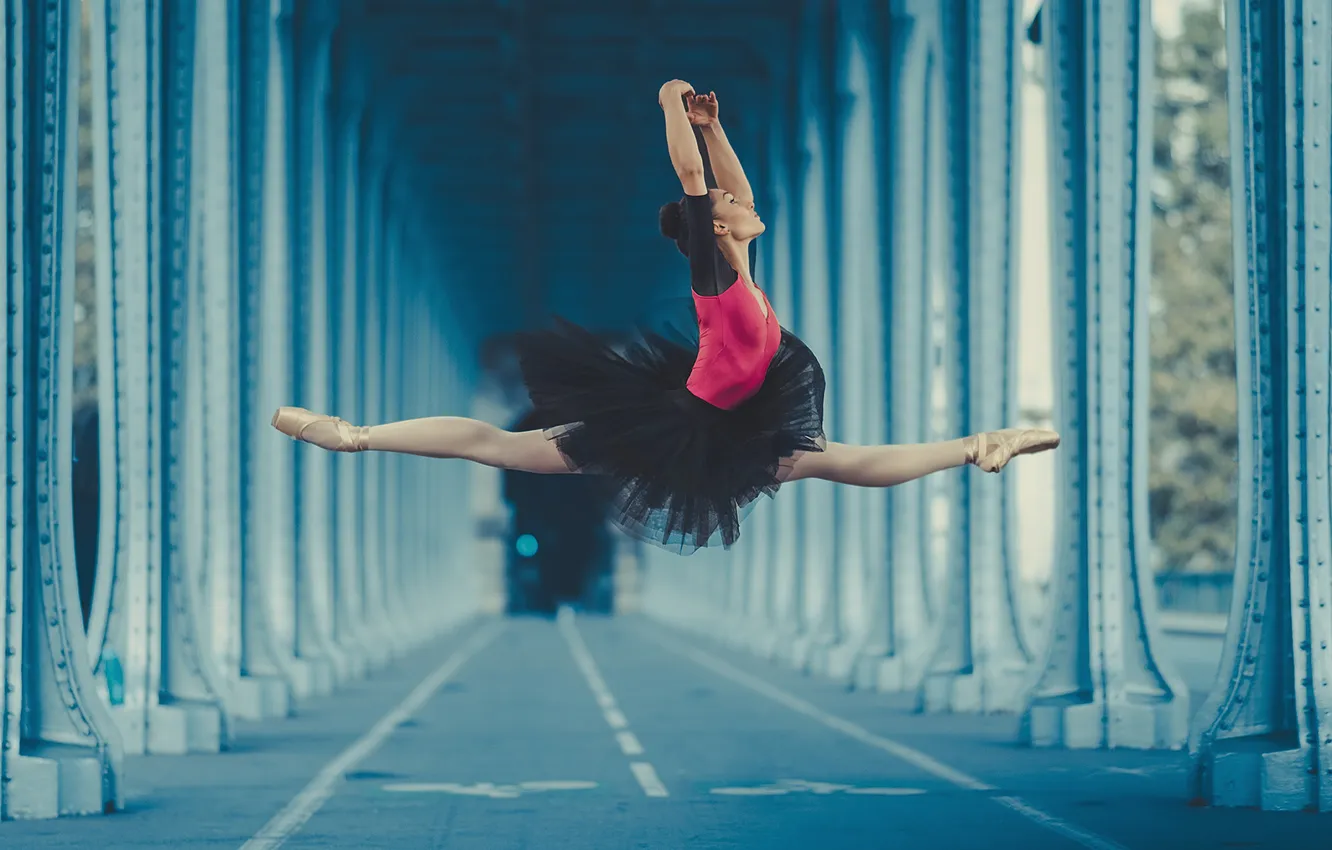 Photo wallpaper road, bridge, pose, jump, model, hands, makeup, dress