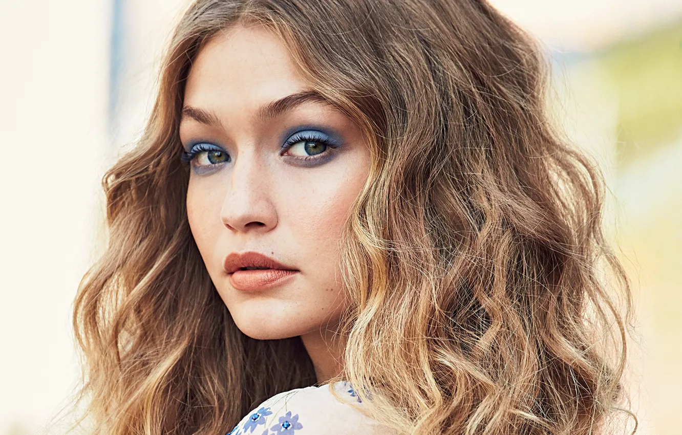 Photo wallpaper look, model, portrait, makeup, hairstyle, brown hair, Allure, 2016