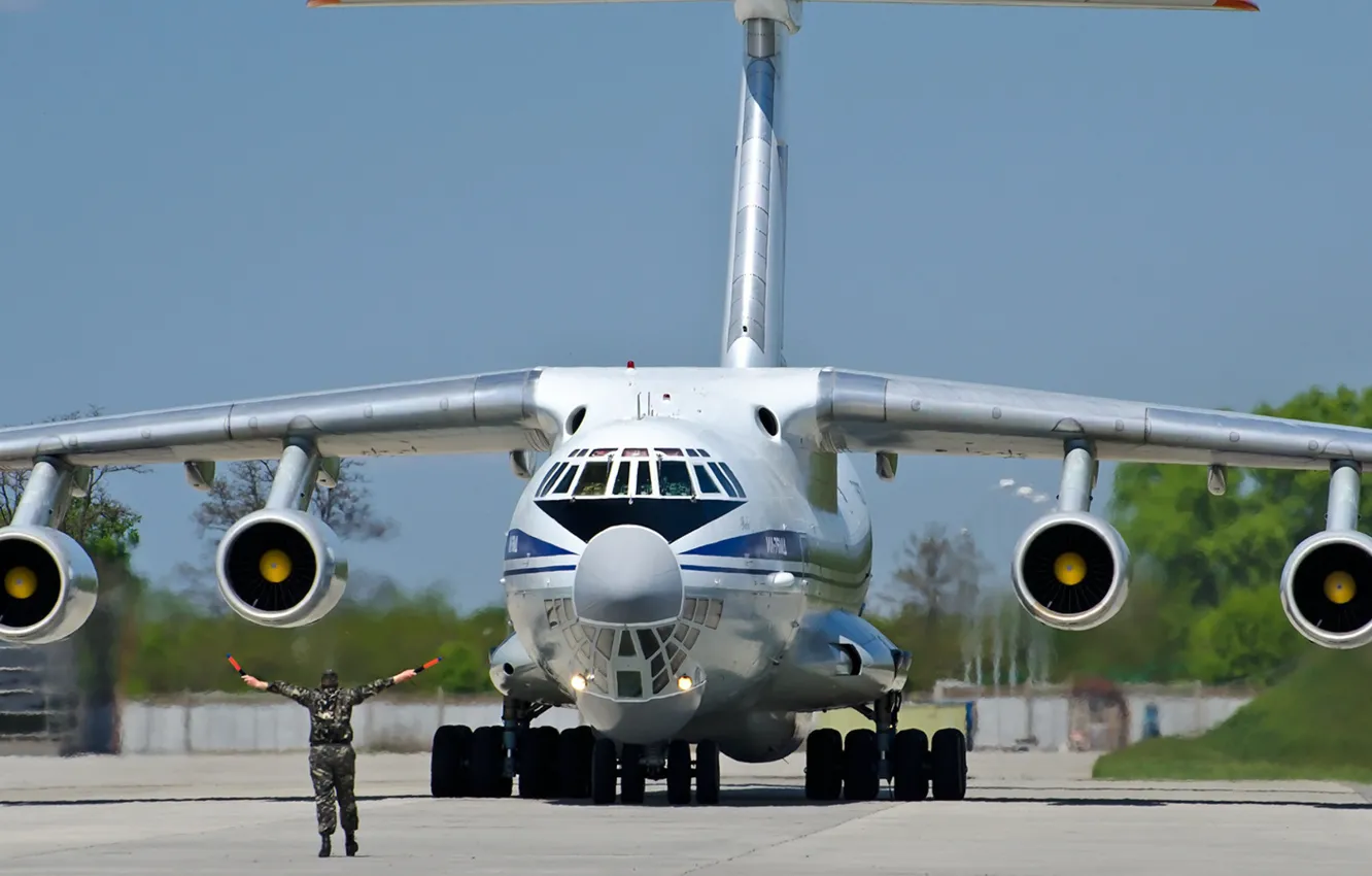 Photo wallpaper the plane, military transport, The Il-76, Ilyushin, Ukrainian air force