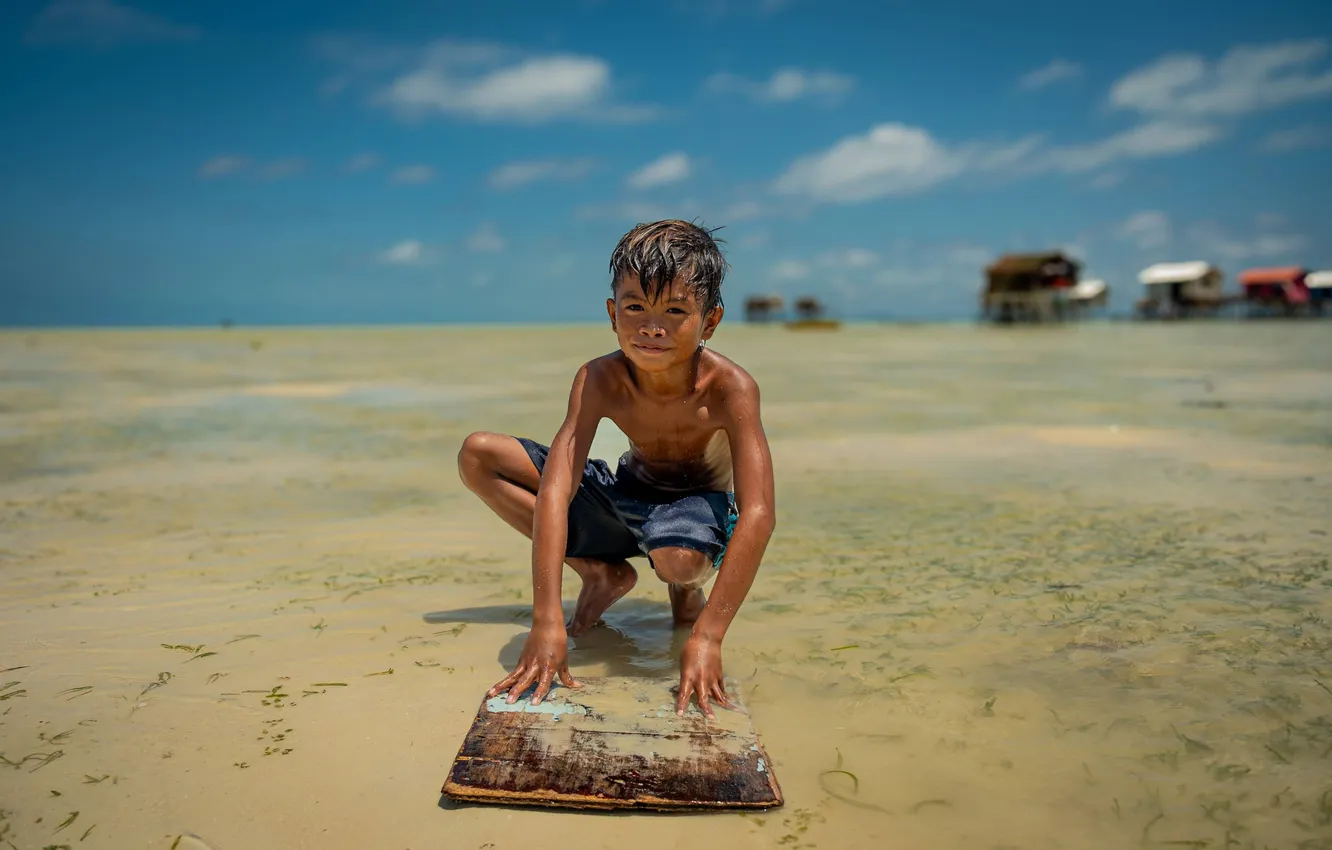 Photo wallpaper wet, beach, sea, ocean, water, boy, sand, shore