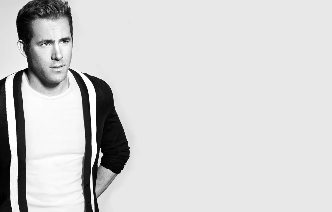 Photo wallpaper actor, black and white, male, Ryan Reynolds