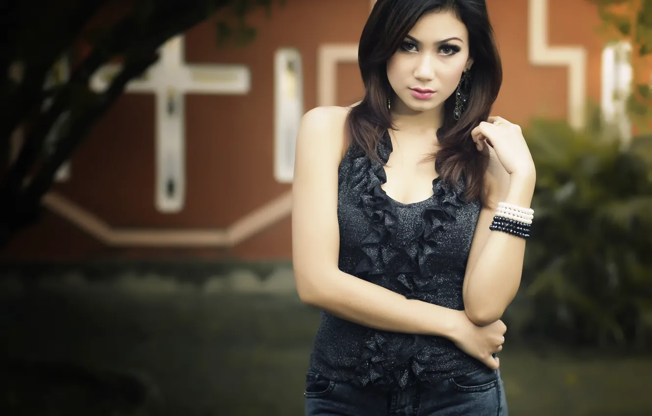 Photo wallpaper Girl, Beautiful, Model, Photo, View, Hair, Necklace, Indonesia