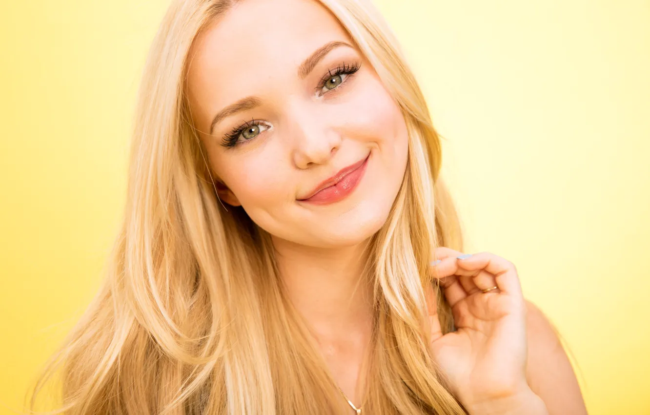 Photo wallpaper look, pose, smile, makeup, actress, singer, hair, Dove Cameron
