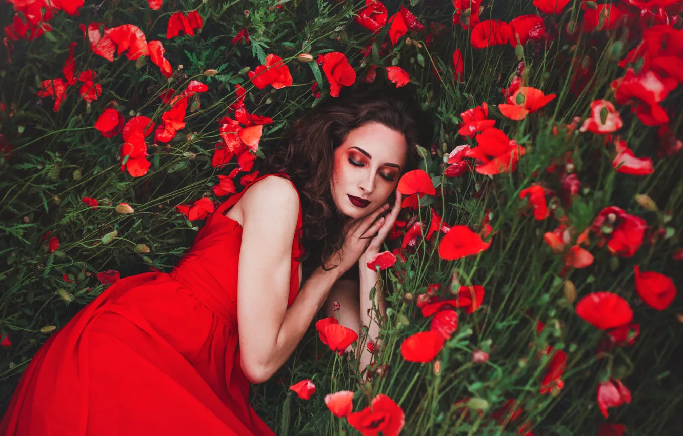 Photo wallpaper girl, flowers, face, pose, Maki, sleep, makeup, sleeping