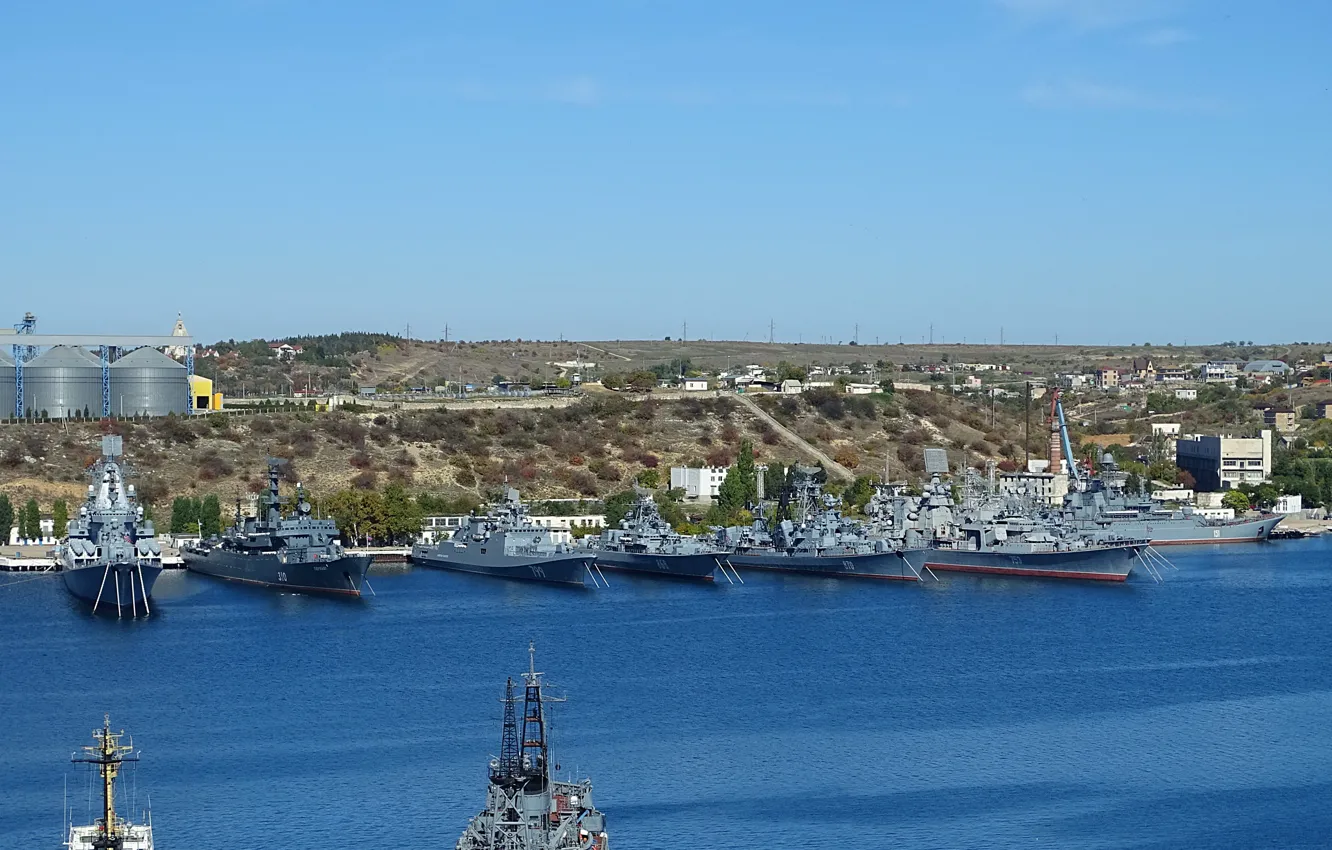 Photo wallpaper ships, pier, combat, Sevastopol