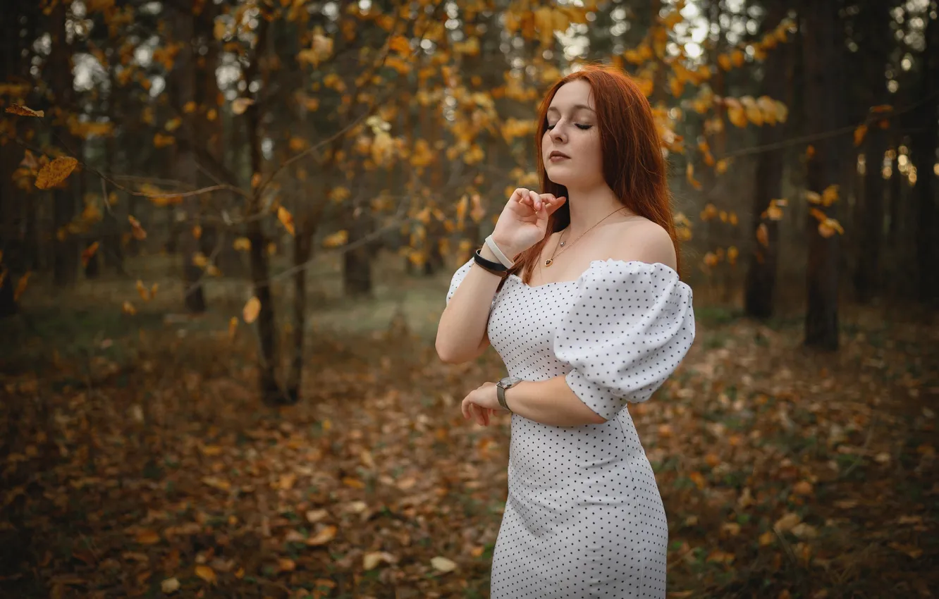 Photo wallpaper girl, sexy, Wallpaper, sweetheart, model, bright, watch, makeup