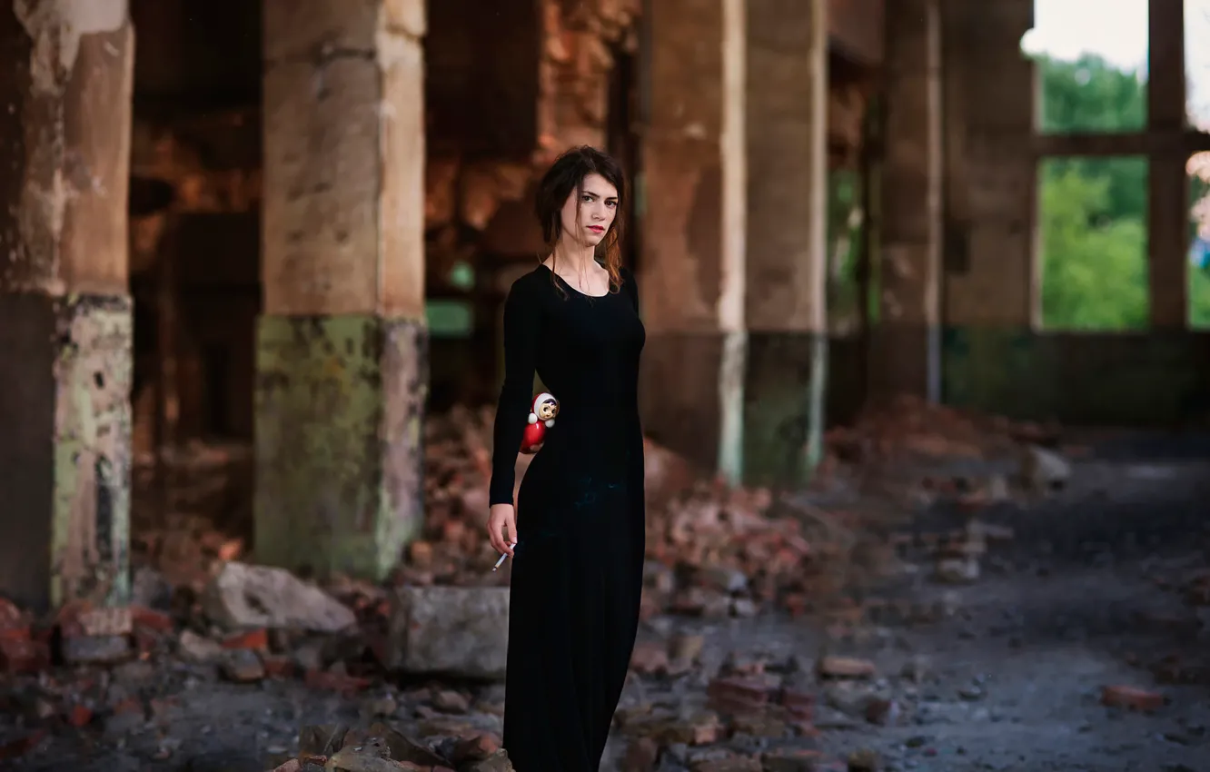 Photo wallpaper girl, cigarette, matryoshka, Alexander Lazarov, bokeh panorama, under pressure