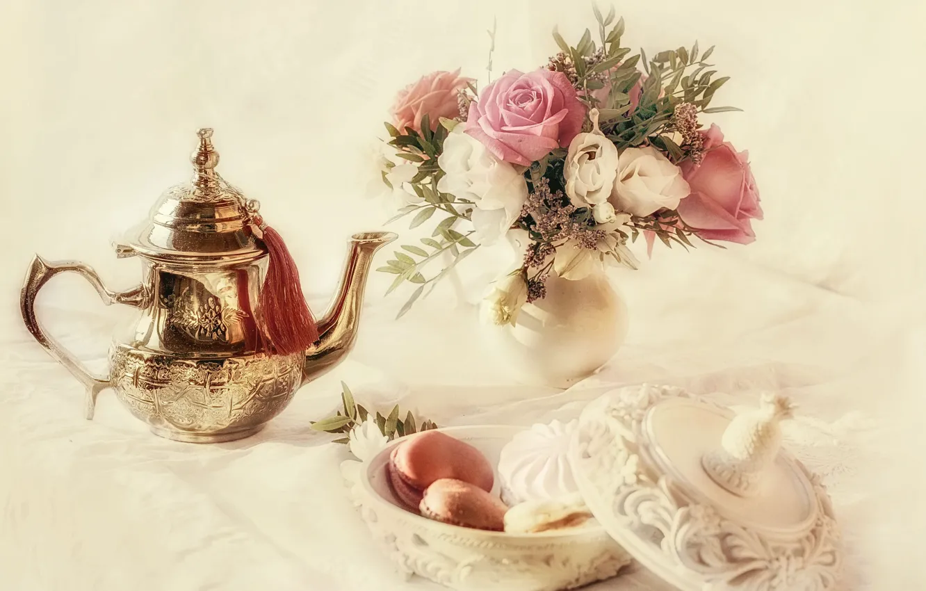 Photo wallpaper flowers, pitcher, still life, marshmallows, macaroon
