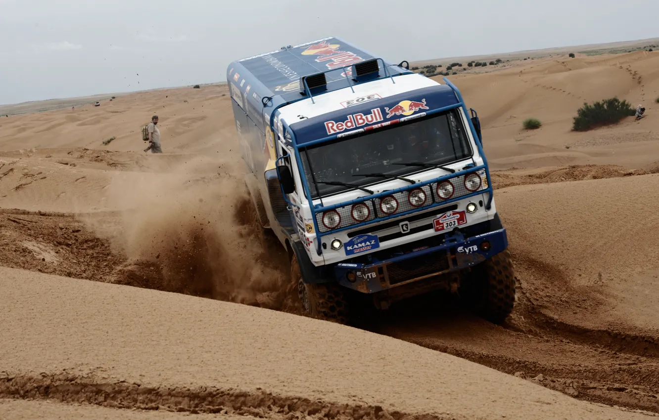 Photo wallpaper sand, the sky, desert, people, speed, dust, KAMAZ, kamaz