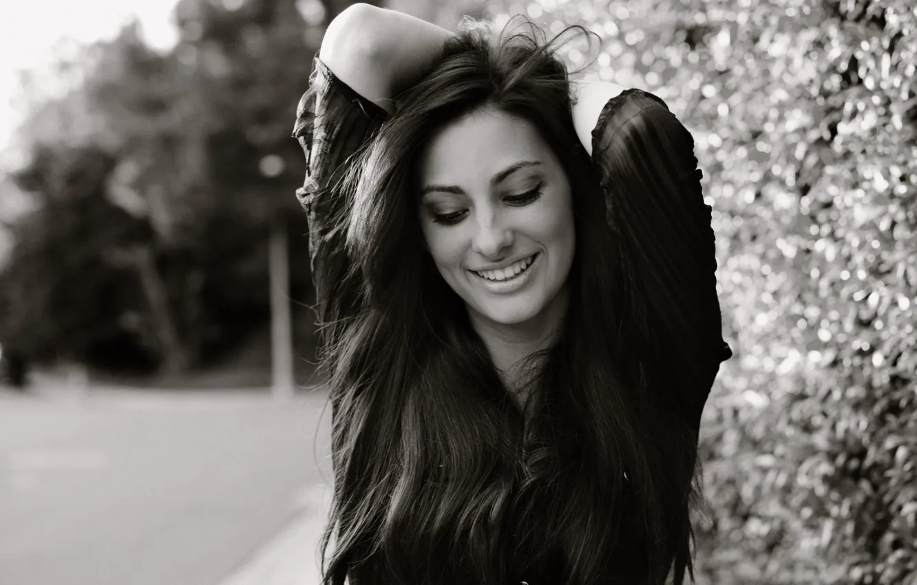 Photo wallpaper girl, smile, mood, laughter, black and white