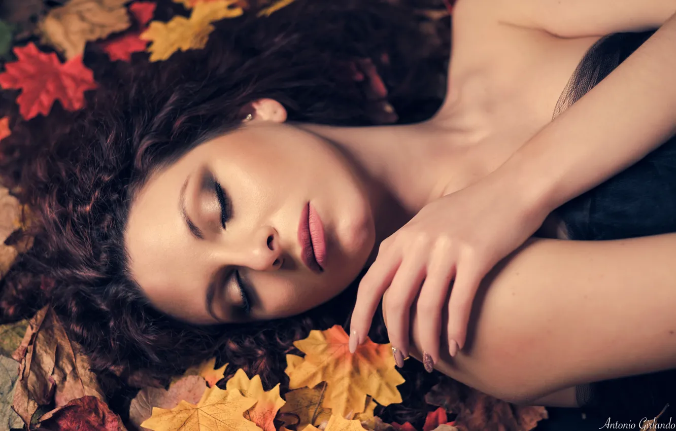 Photo wallpaper autumn, leaves, girl, face, photo, makeup, Antonio Girlando, Laura Sgarlato