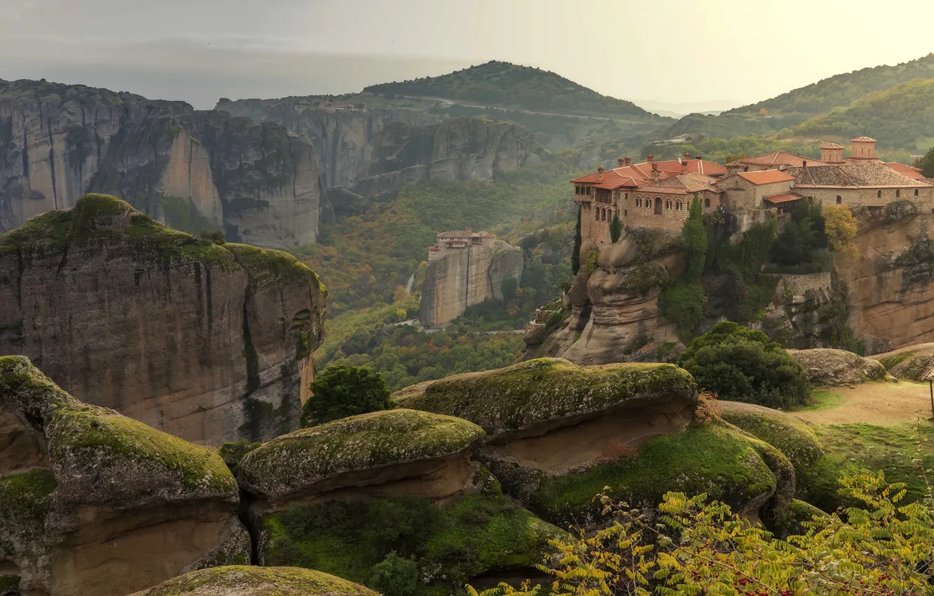 Photo wallpaper autumn, mountains, stones, open, rocks, the building, view, height