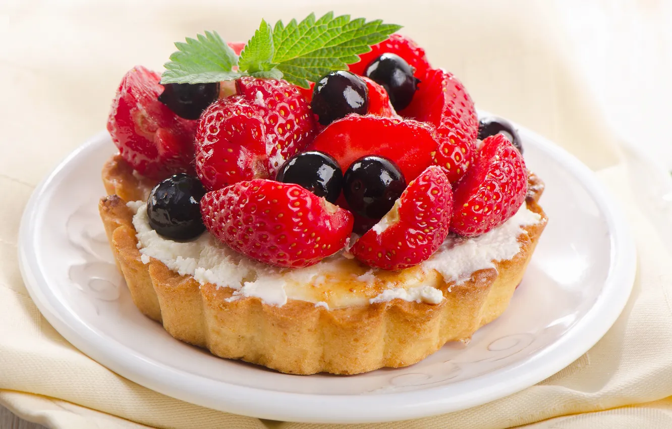 Photo wallpaper berries, cake, mint, cakes