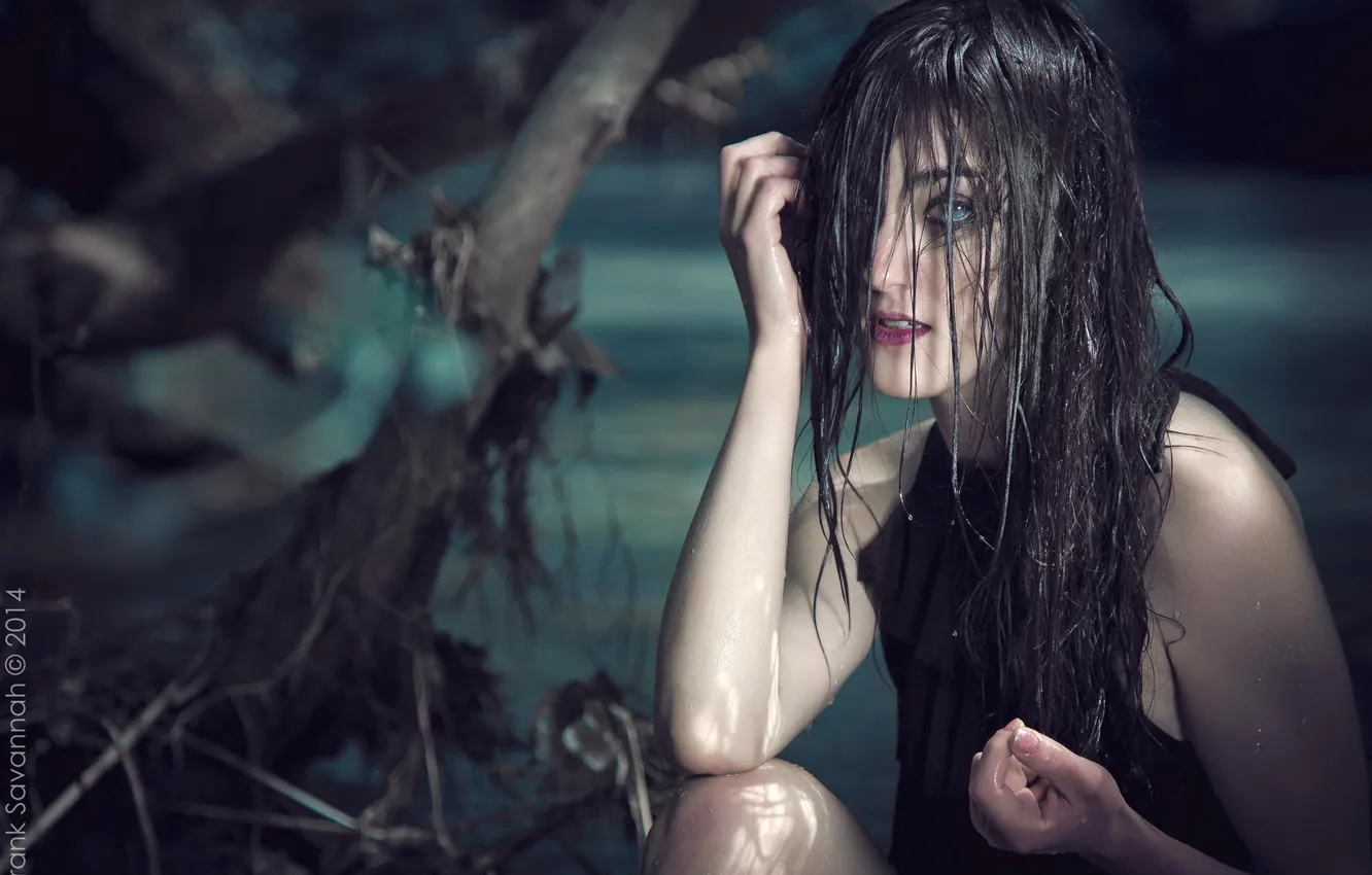 Photo wallpaper water, girl, blue-eyed