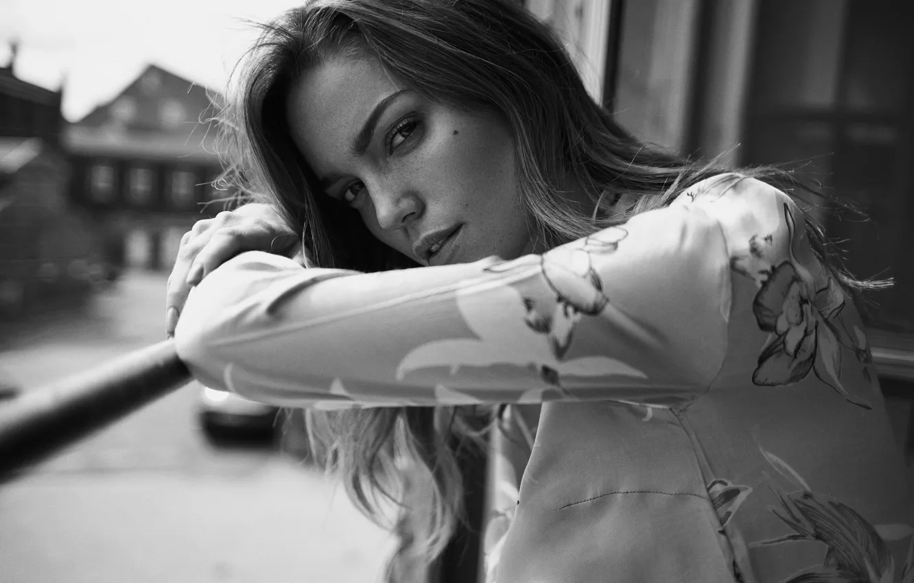 Photo wallpaper girl, portrait, black and white