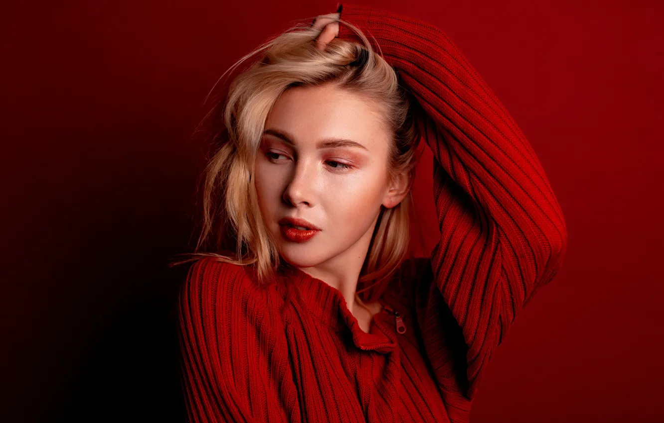 Photo wallpaper makeup, sponge, Alexander Urmashev, Julia Sidorenko