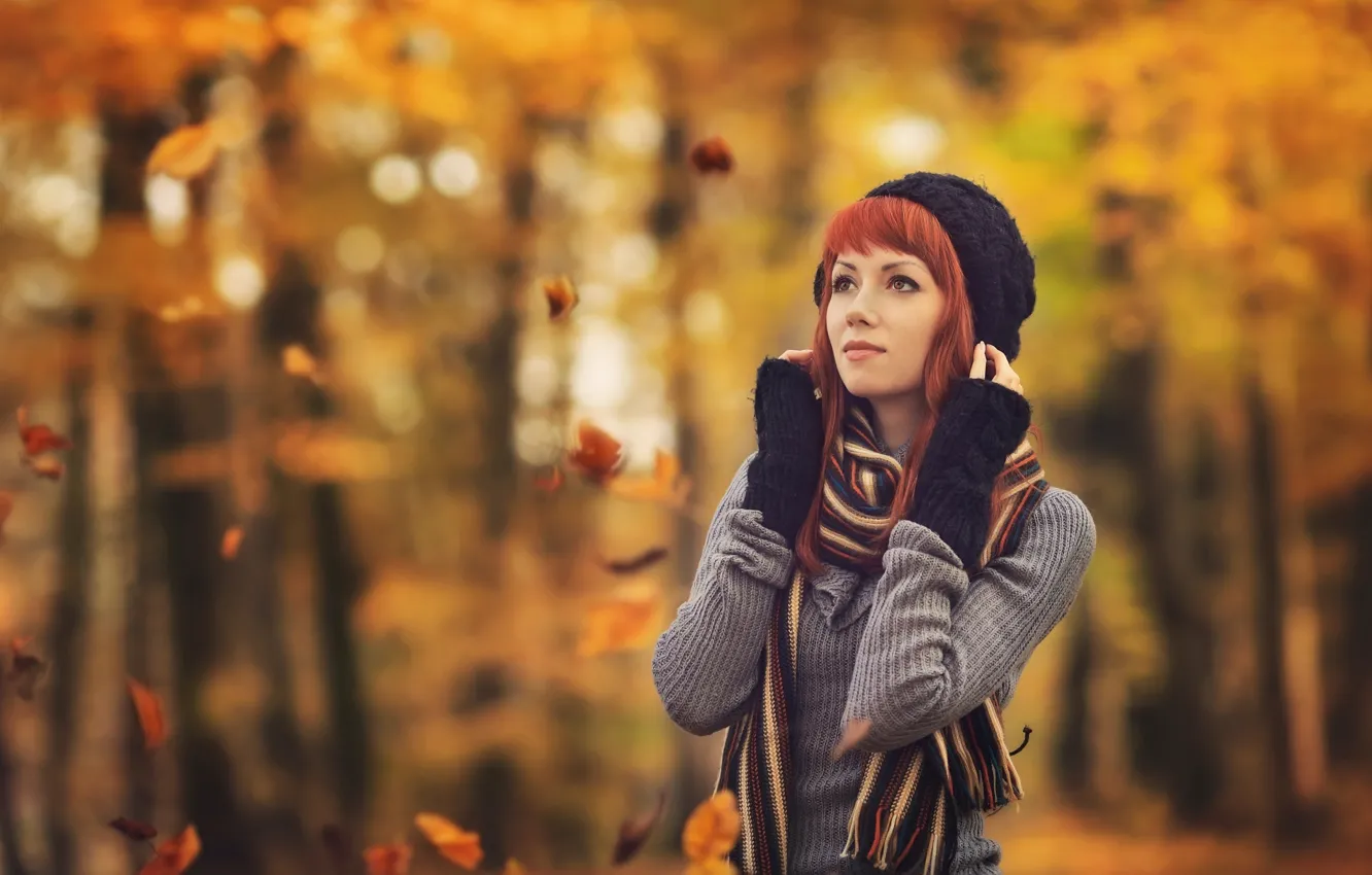 Photo wallpaper autumn, girl, hat, scarf, sweater, bokeh