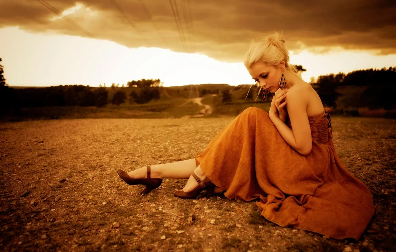 Photo wallpaper dress, profile, Georgina, blonde