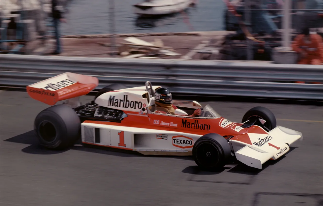 Photo wallpaper speed, legend, Formula 1, 1977, Monte Carlo, James Hunt, world champion, Marlboro Team McLaren