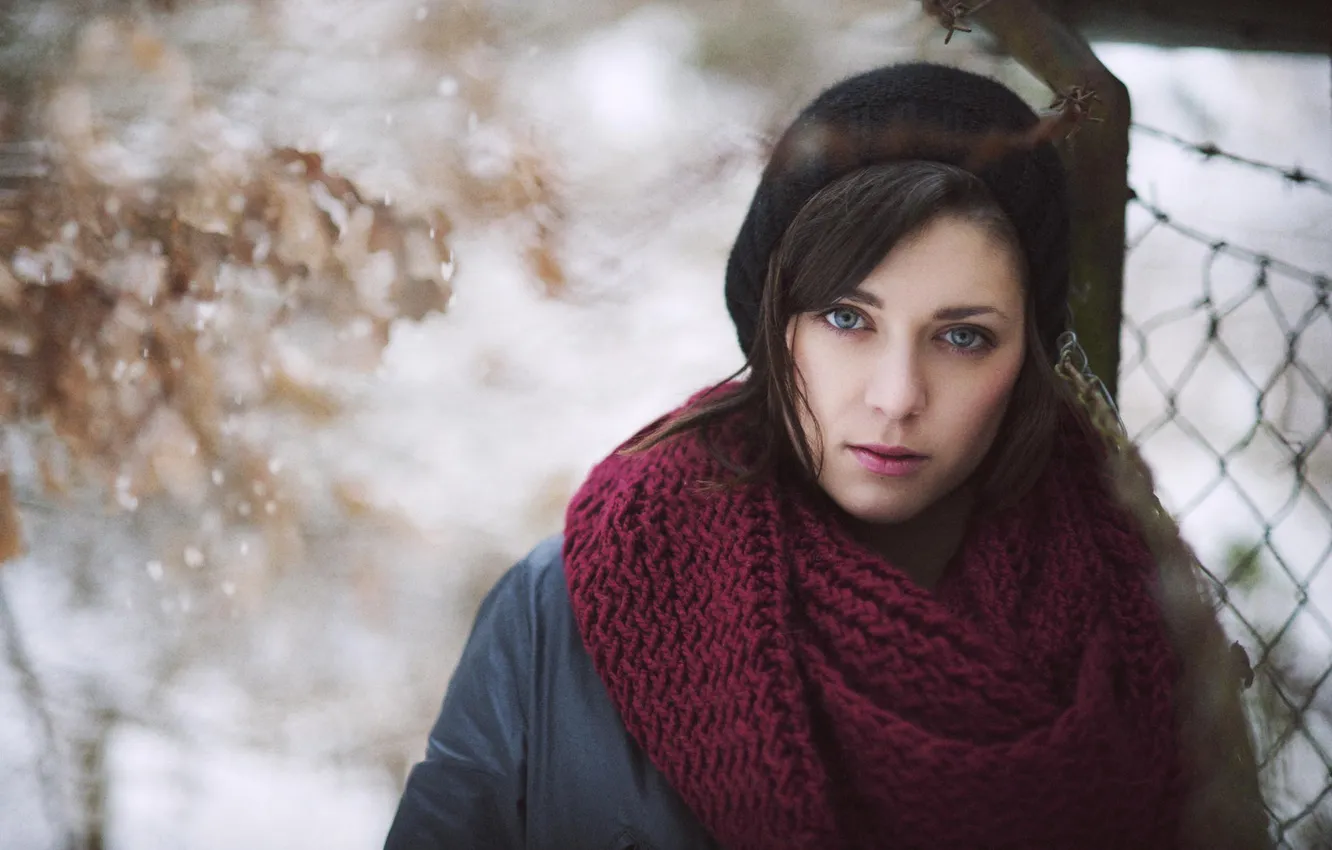 Photo wallpaper winter, look, hat, scarf, bokeh, portrait