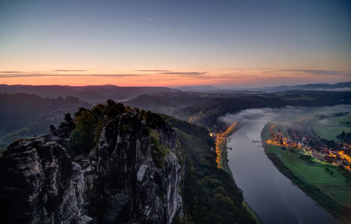 Photo wallpaper the city, lights, rocks, a month, the evening, valley