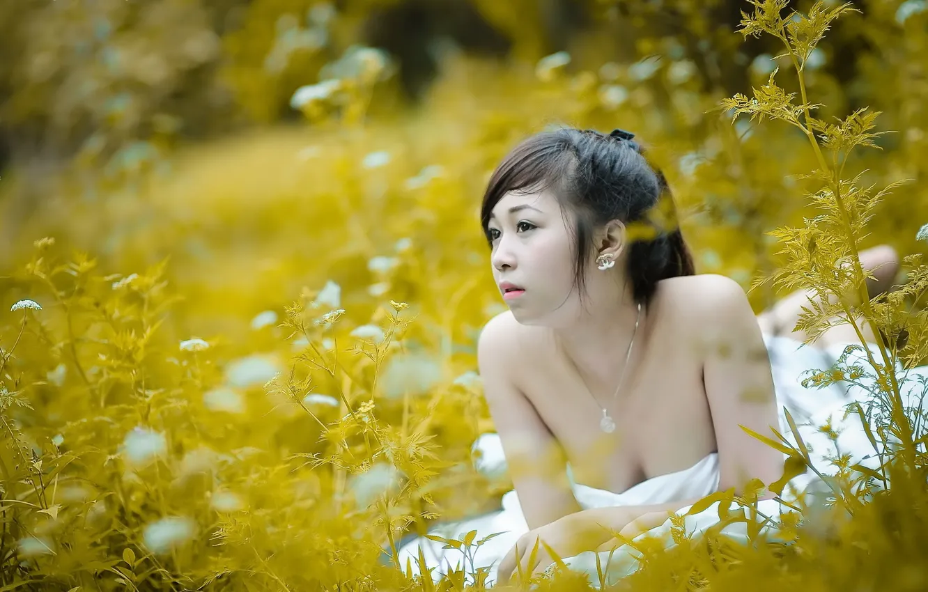 Photo wallpaper grass, girl, Asian