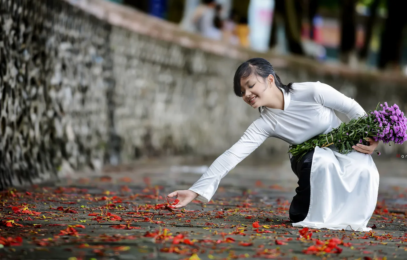 Photo wallpaper girl, flowers, Asian