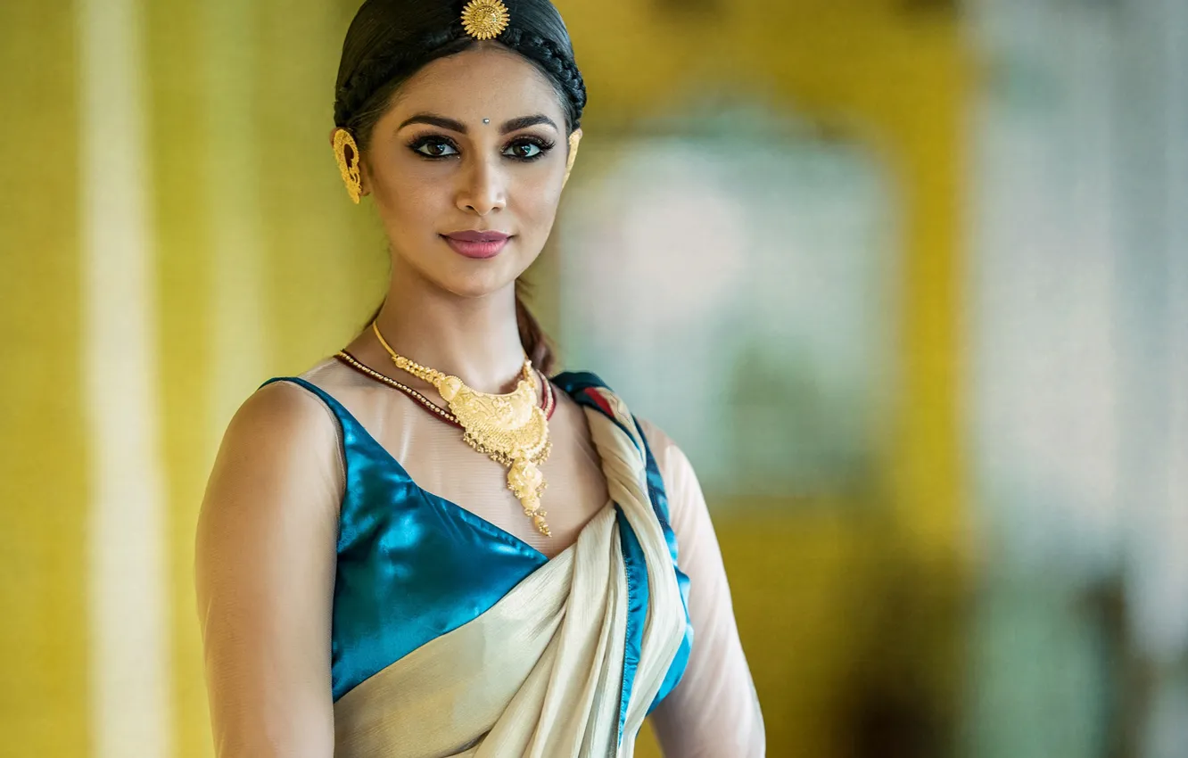 Photo wallpaper girl, hot, sexy, fashion, eyes, smile, beautiful, figure