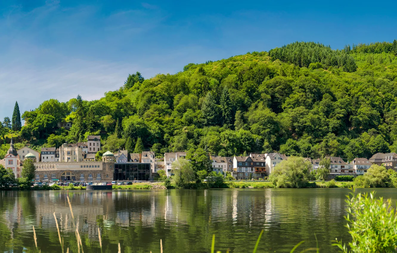 Photo wallpaper greens, the sky, the sun, trees, river, hills, shore, home