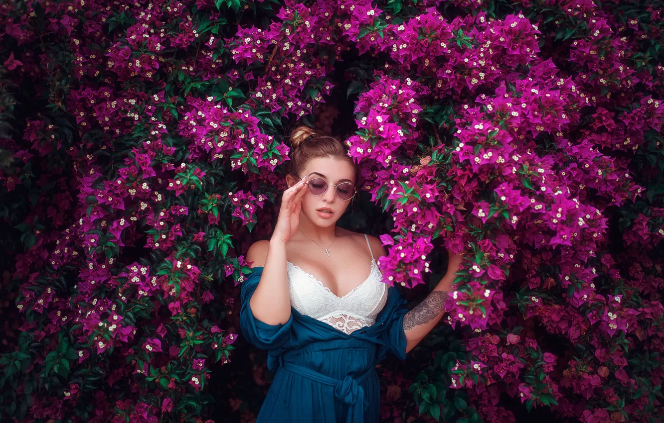 Photo wallpaper chest, flowers, pose, tattoo, glasses, flowering, the bushes, bougainvillea