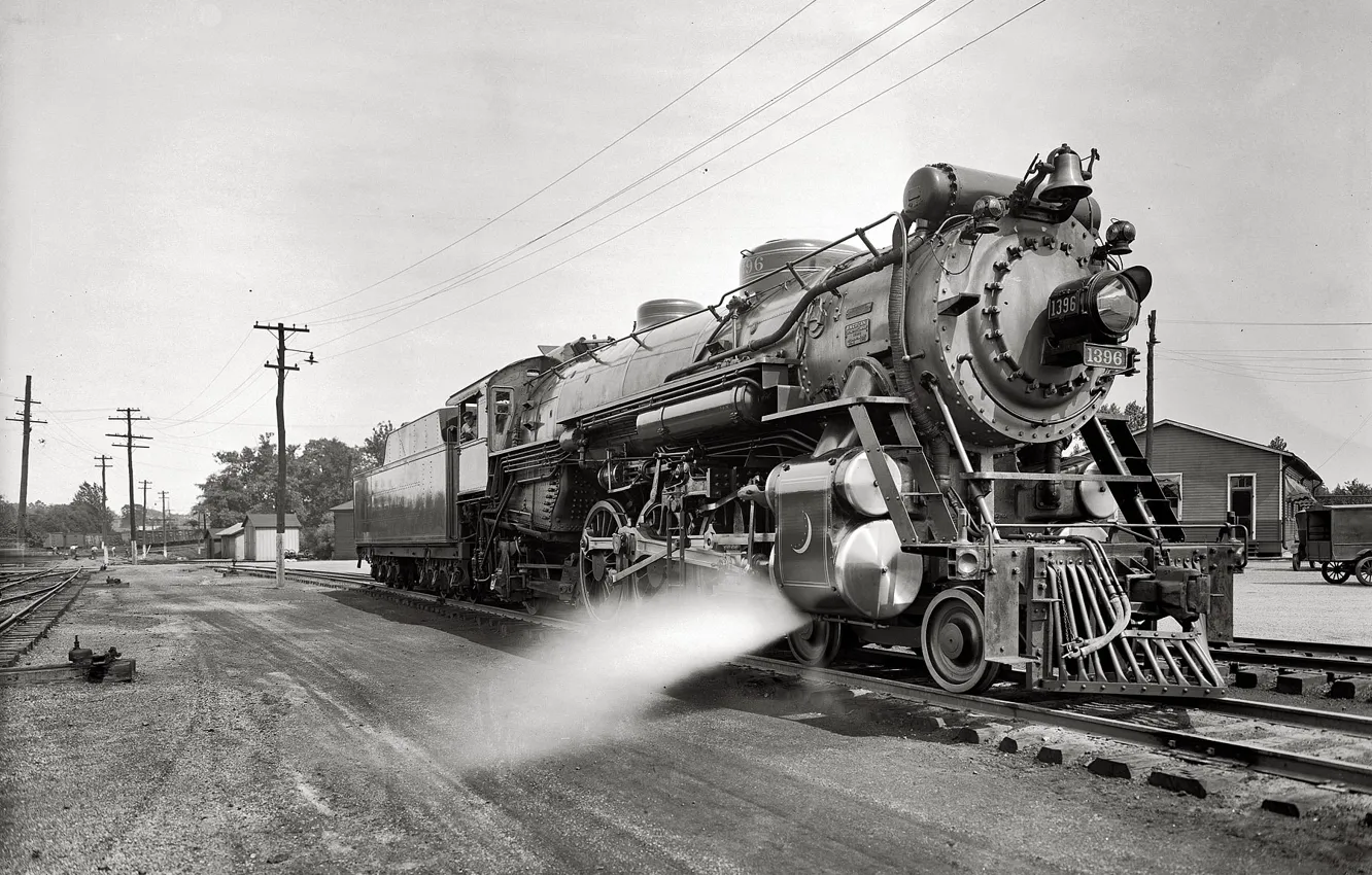 Photo wallpaper train, the engine, black and white