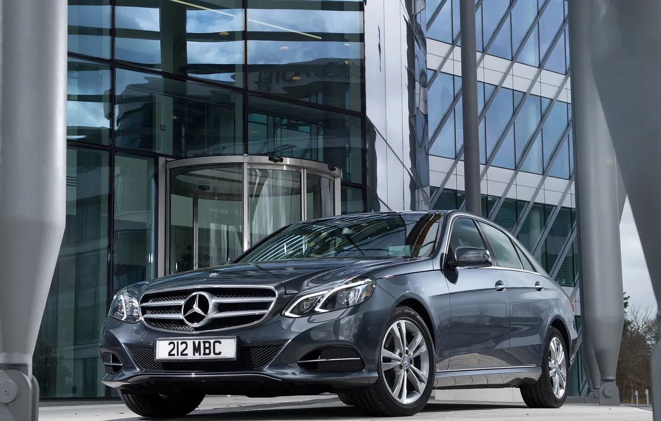 Photo wallpaper Mercedes-Benz, sedan, front view, Mercedes, cdi, E 250