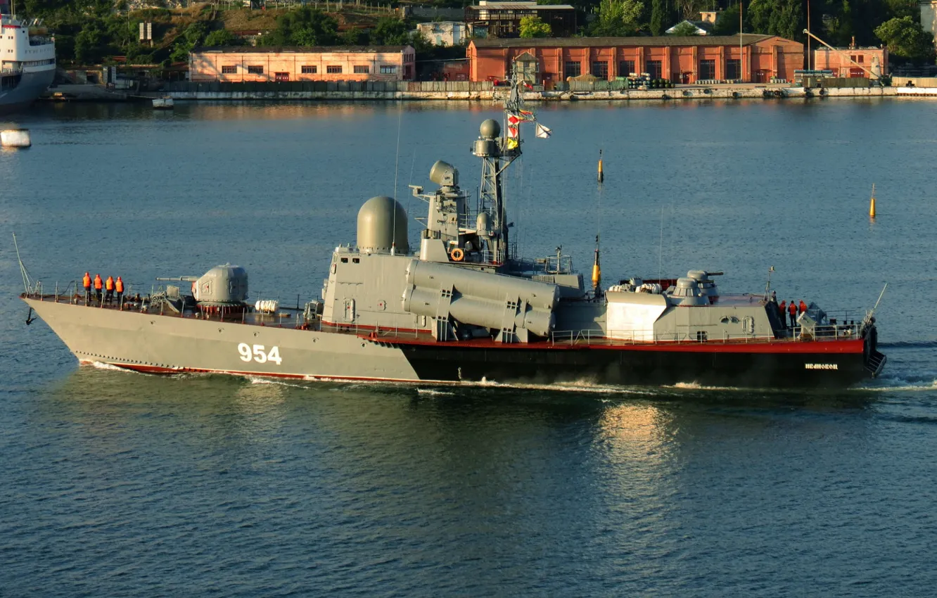 Photo wallpaper lightning, large, boat, rocket, Ivanovets
