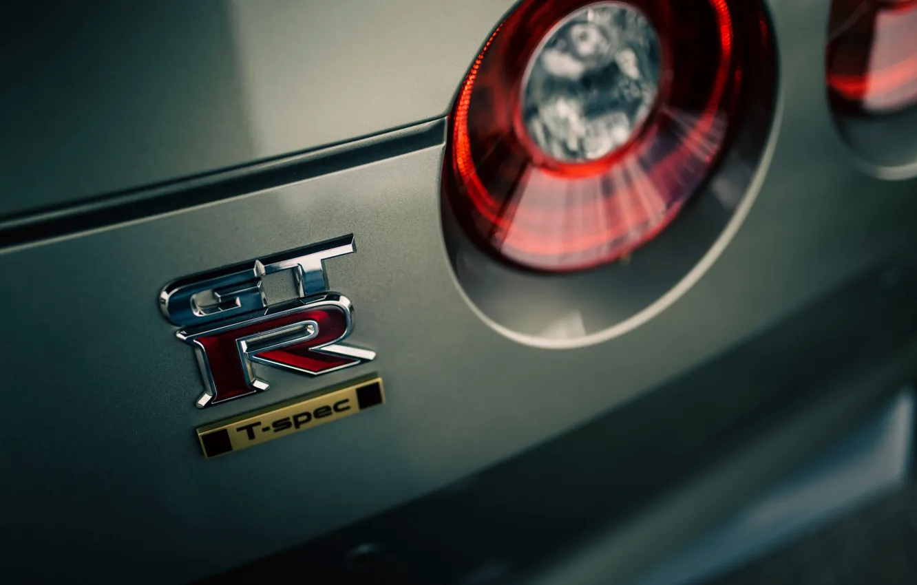 Photo wallpaper Nissan, GT-R, close-up, R35, badge, 2023, Nissan GT-R Premium Edition T-spec