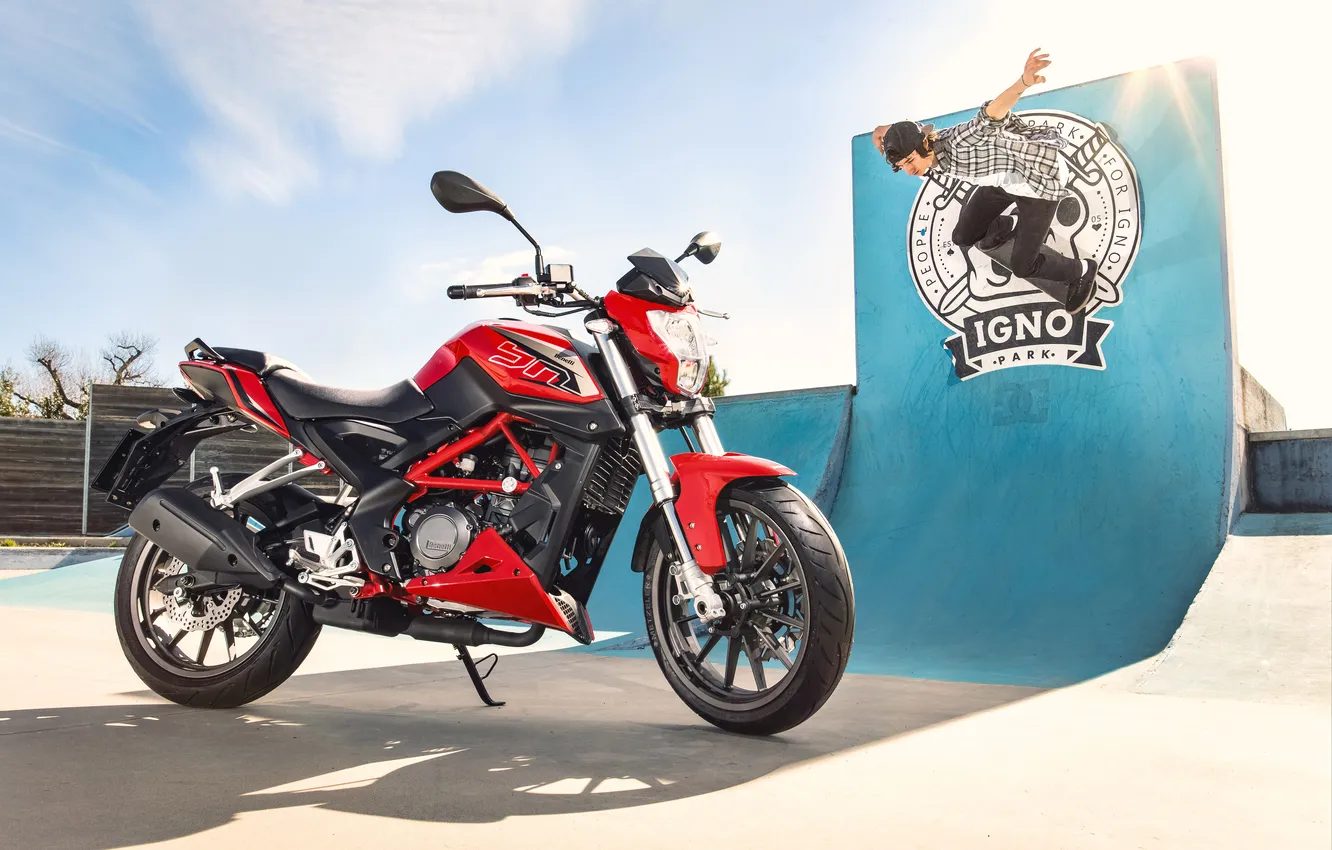 Photo wallpaper Moto, motorcycle, Parking, Benelli