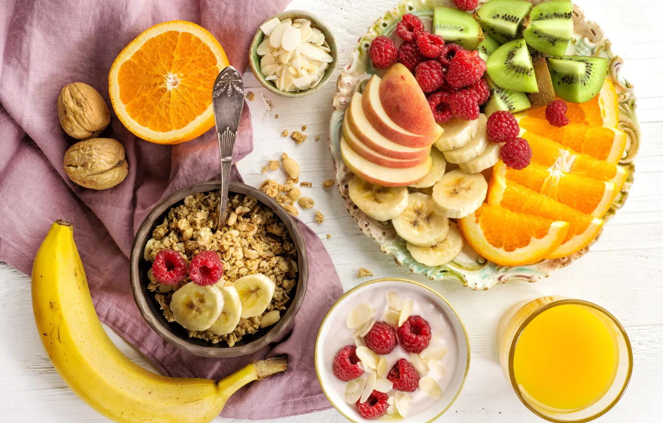 Photo wallpaper glass, berries, raspberry, table, apples, orange, kiwi, juice