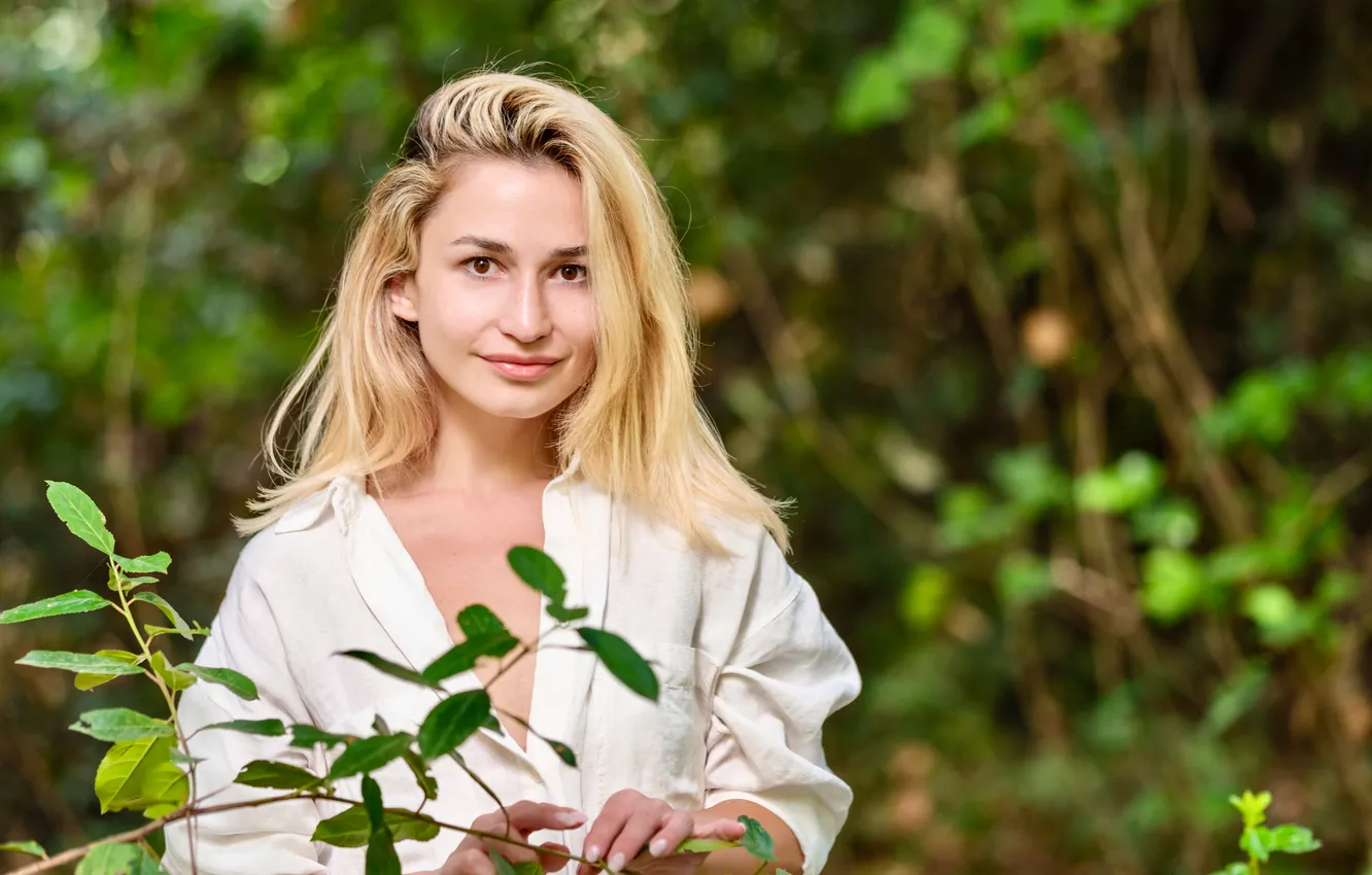 Photo wallpaper long hair, nature, model, blonde, gorgeous, highlights, posing, Susie