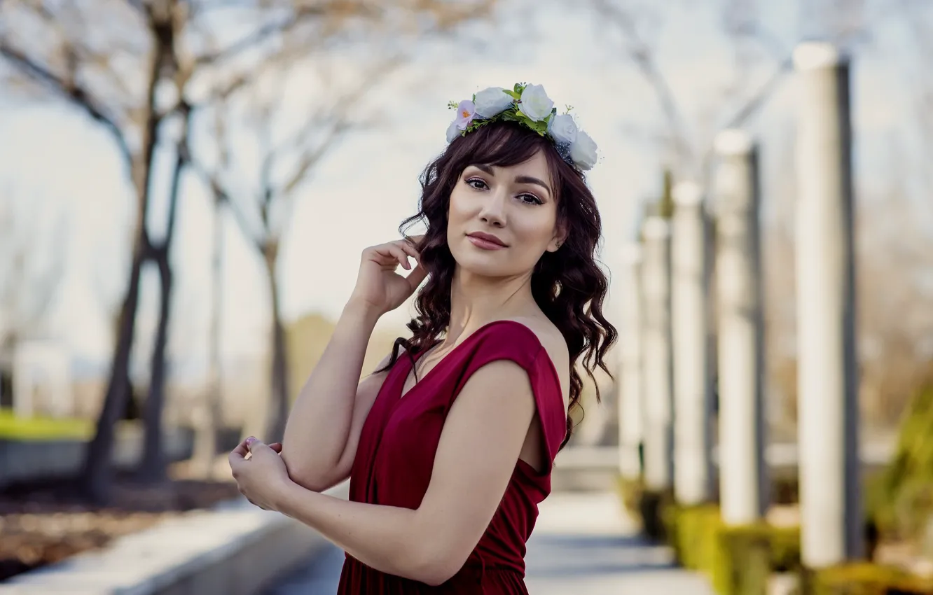 Photo wallpaper look, girl, model, dress, wreath, Elena Rodriguez