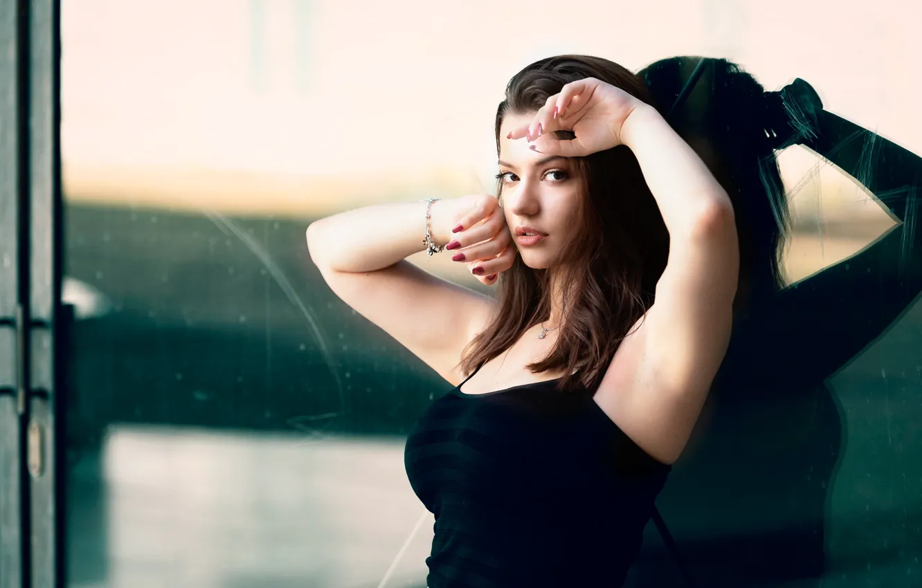 Photo wallpaper chest, look, girl, hair, hands, Luigi Malanetto