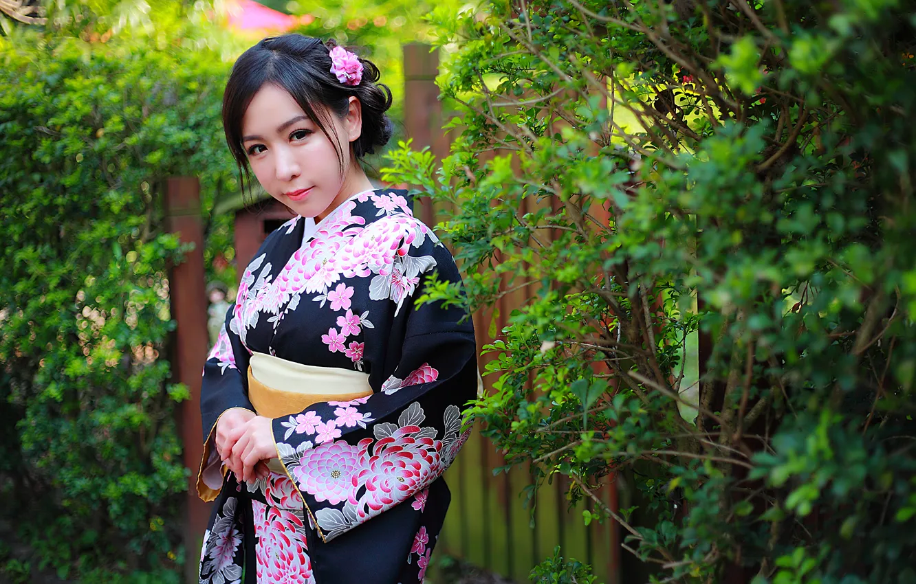 Photo wallpaper girl, flowers, face, style, background, hair, makeup, kimono