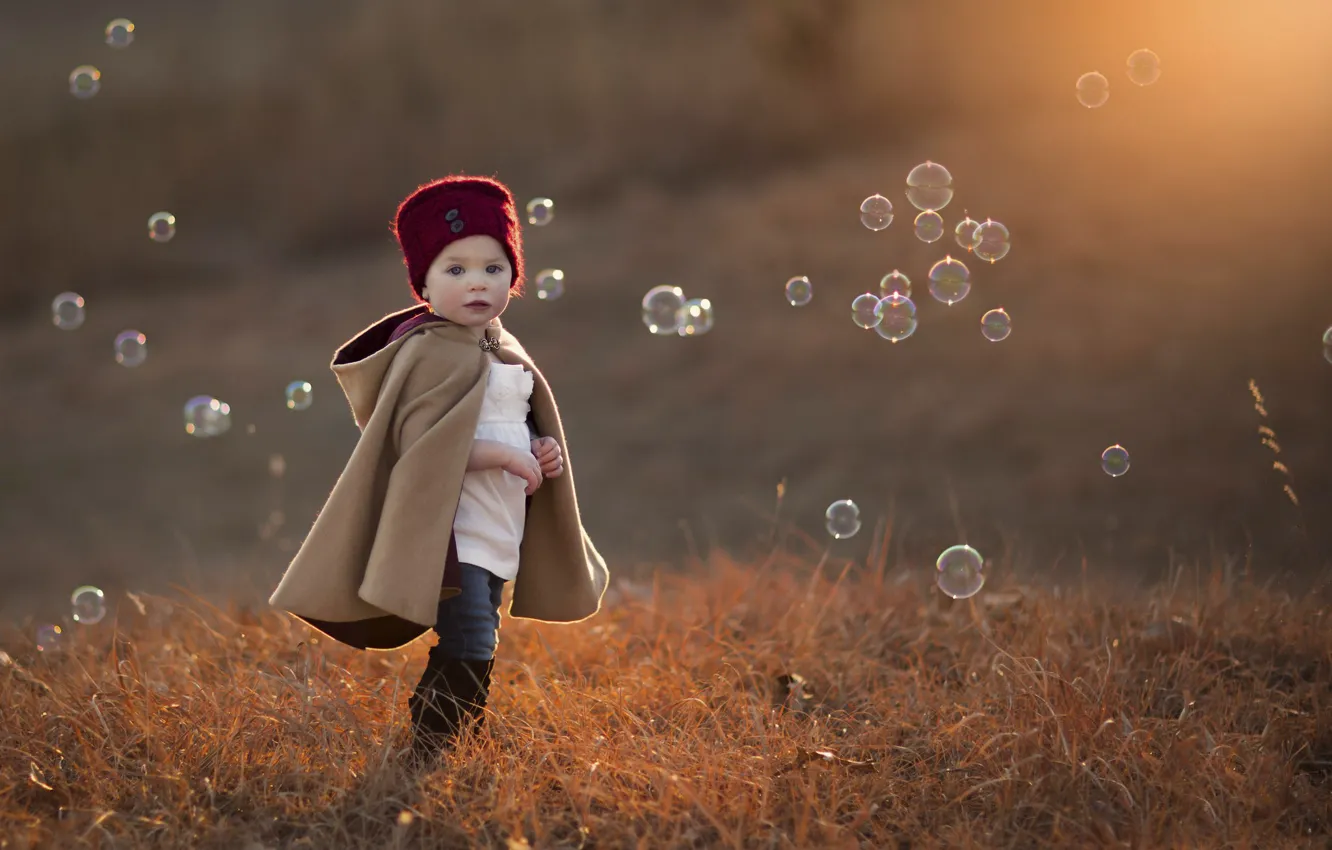 Photo wallpaper hat, bubbles, child, bokeh