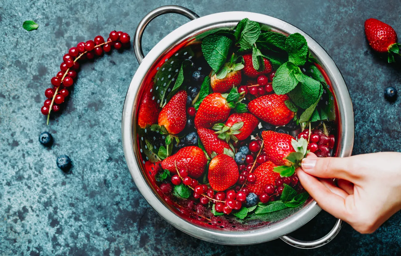 Photo wallpaper greens, red, berries, table, hands, strawberry, pan, leaves